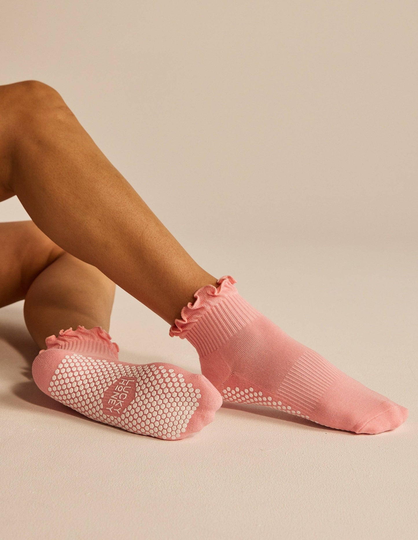 The Ruffle Grip Sock: Grapefruit